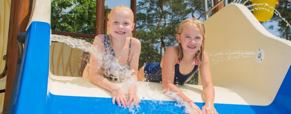 Camping veluwe met zwembad en waterglijbanen Samoza 19